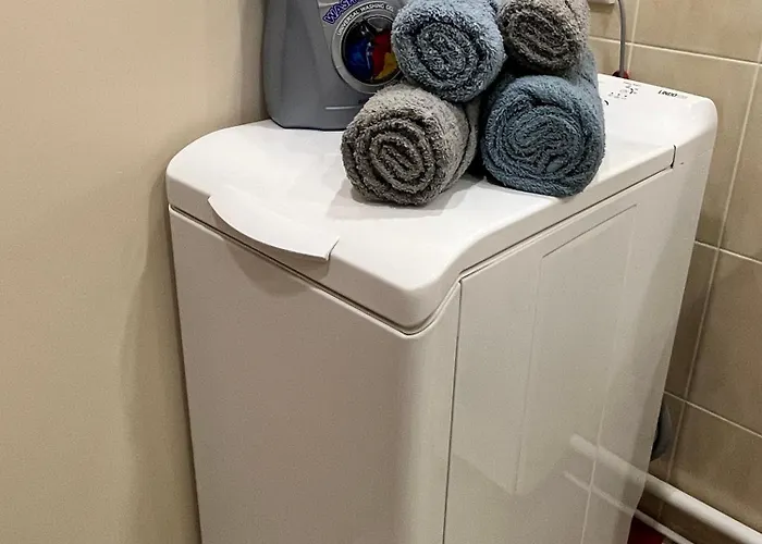 Tiny Paradise Self Check-in